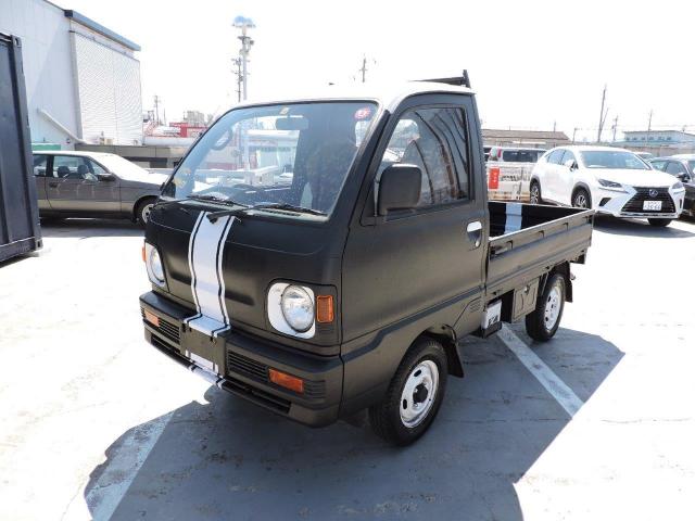 Mitsubishi minicab truck