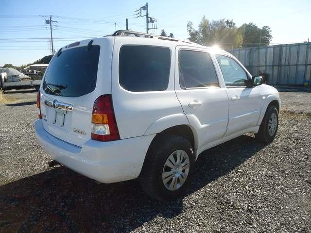 Mazda tribute 2000